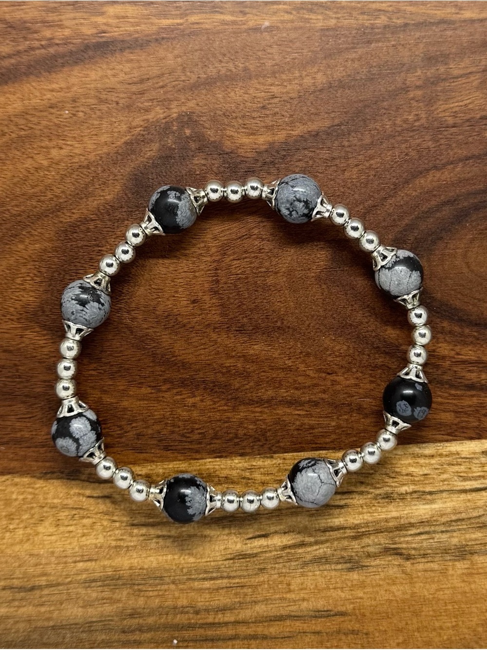 ✨ Handmade Snowflake Jasper Stretch Bracelet ✨